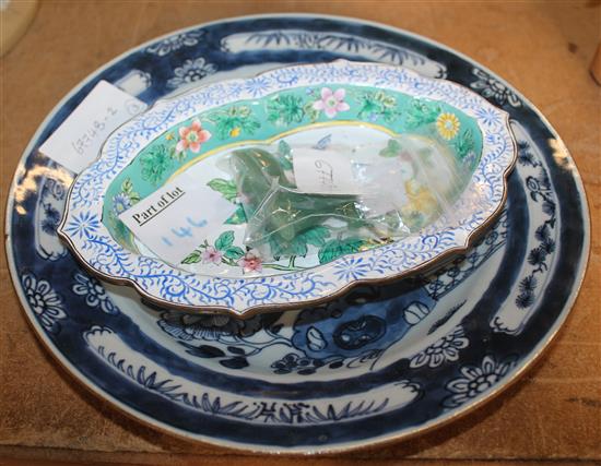Chinese Qianlong blue and white plate, an enamel dish and a green hardstone horse(-)
